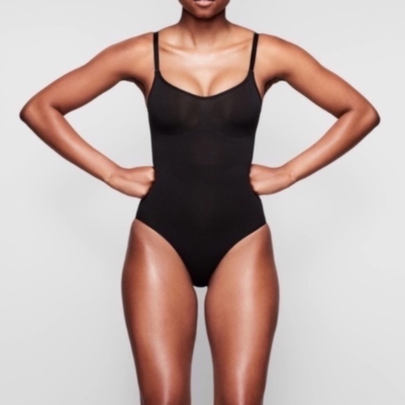 SKIMS Tops - New SKIMS Sculpting Snaps Bodysuit in Onyx